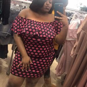 Meet your Posher, Nina